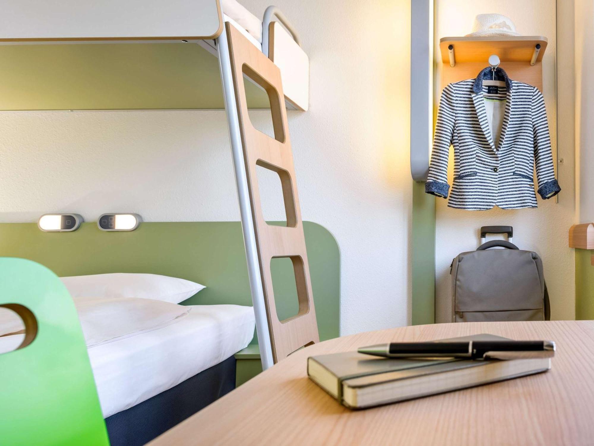 Ibis Budget Bordeaux Sud วิลนาฟ-ดิ-ออร์นง ภายนอก รูปภาพ